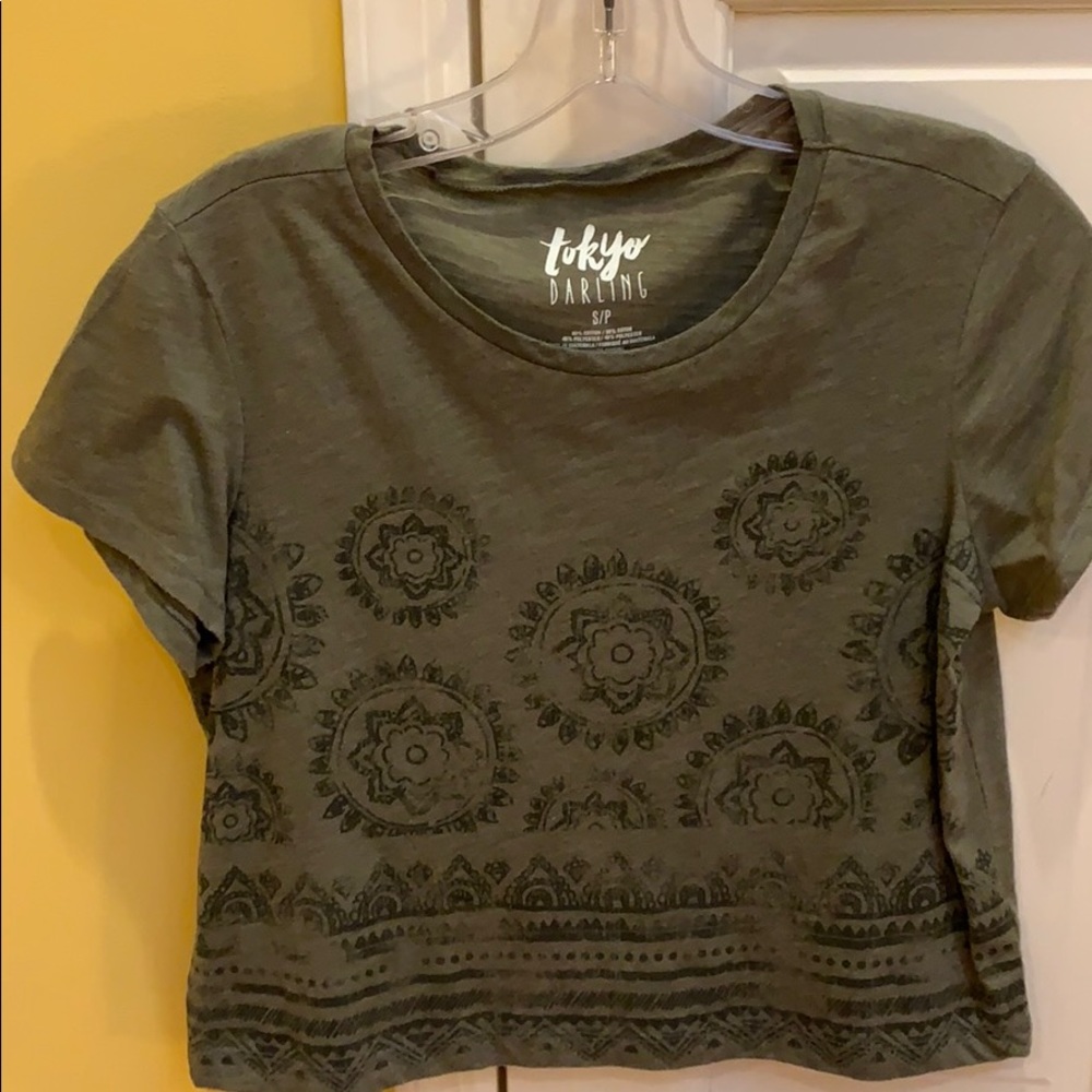 Tokyo Darling crop olive tee.